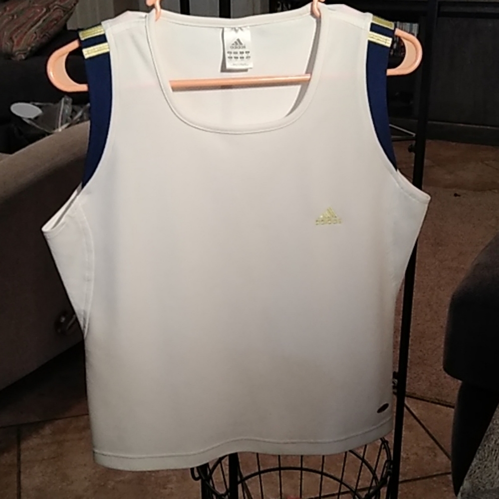 Large Adidas's Golf Shit